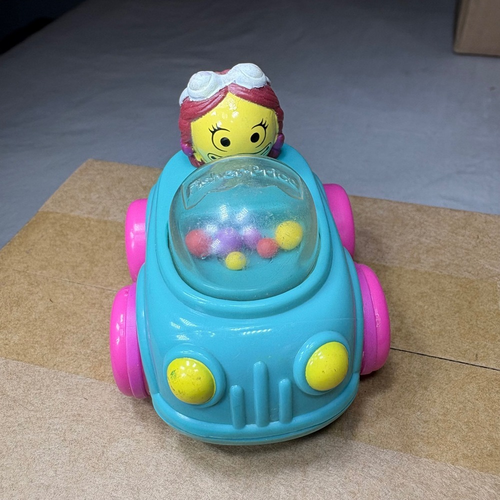 Vintage‎ 1996 Fisher Price McDonalds Happy Meal Teal Rattle Car Toy GG 02